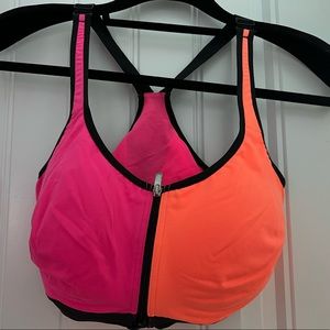 Victoria’s Secret VSX 36DD sports bra